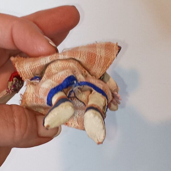 Antique Chinese Opera Doll Embroidered Silk Robe Dress Composition 5" Painted - Picture 7 of 7